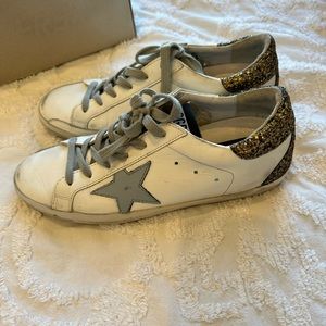 Golden Goose Superstars